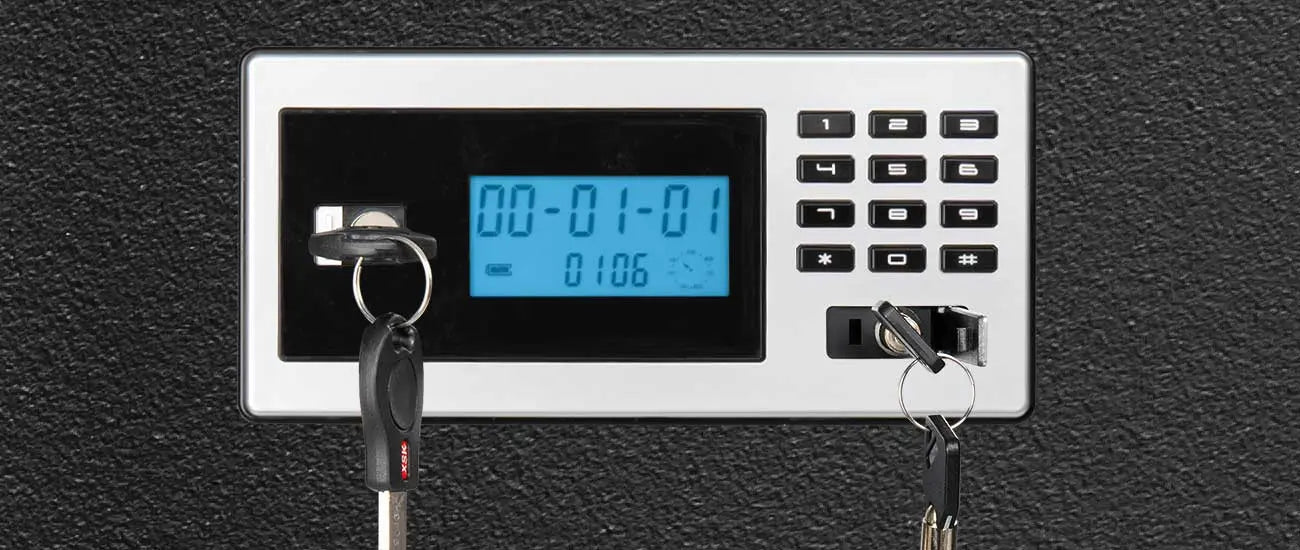 How-to-open-a-safe-with-a-key by ISLANDSAFE | The best safes for valuables protection
