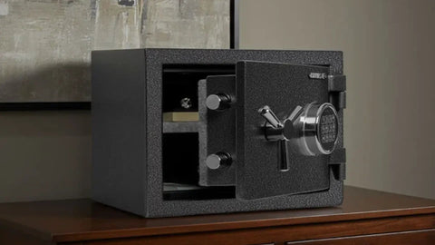 Safe With Key Opening How to open a safe with a key - ISLANDSAFE | Best safes in the USA