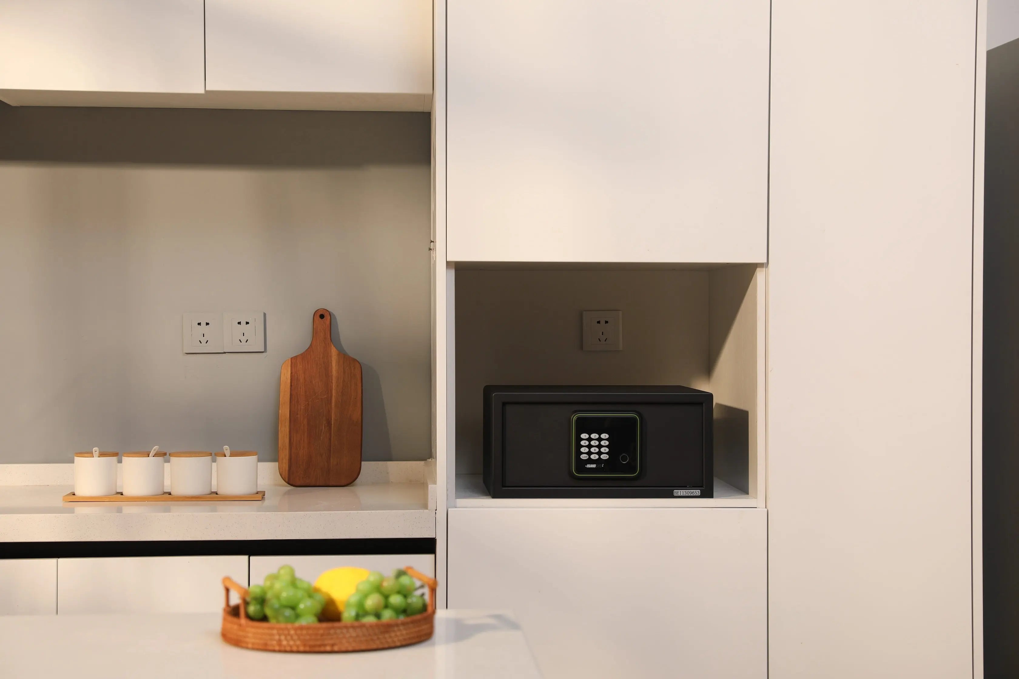 Hovia Hotel Safe Black Green Fingerprint