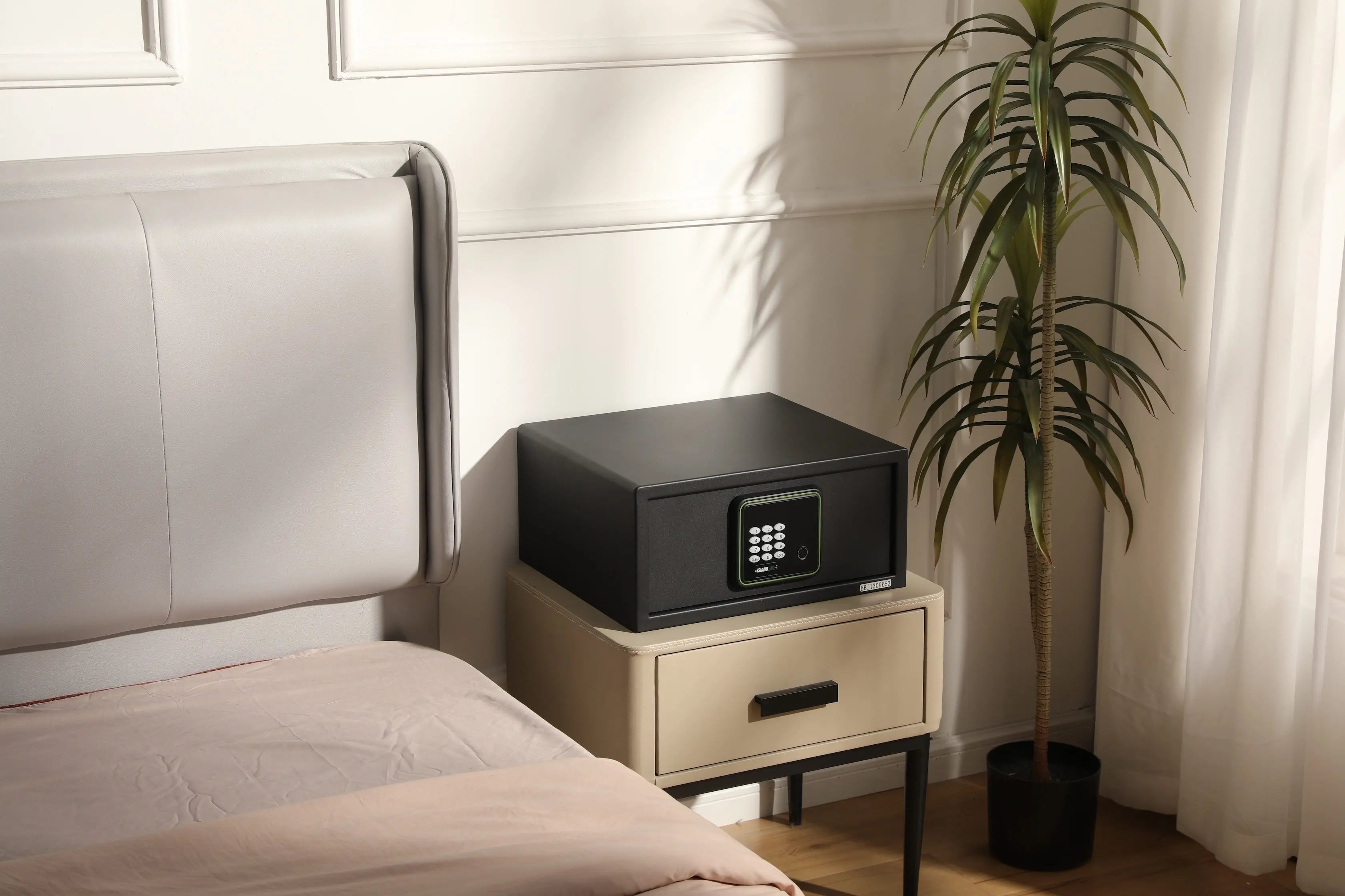 Hovia —  Hotel and Home Safe by ISLANDSAFE | The best safes for valuables protection